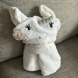 ✨Host Pick✨ BNWT- Indigo Baby White Unicorn Hooded Towel 100% Cotton Unisex Gift